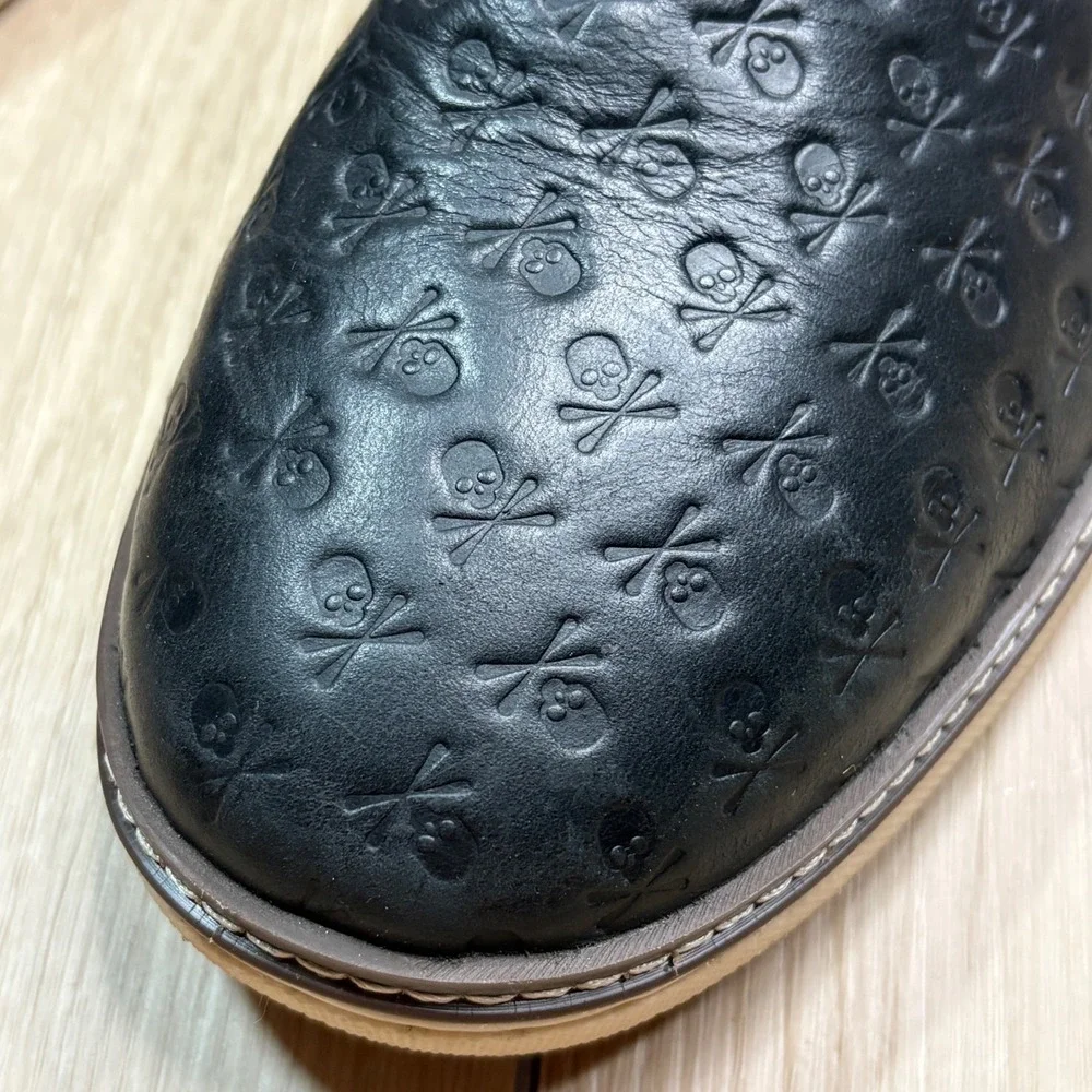 Johnston & Murphy McGuffey Mens Black Leather Skull Embossed Slip On Shoes 12W